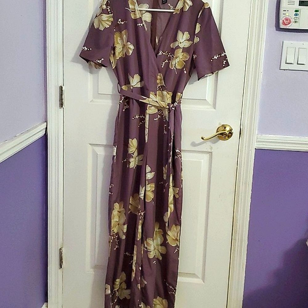 SHEIN Vcay Purple Floral Surplice Top Belted Wide Leg Jumpsuit L - Picture 3 of 16